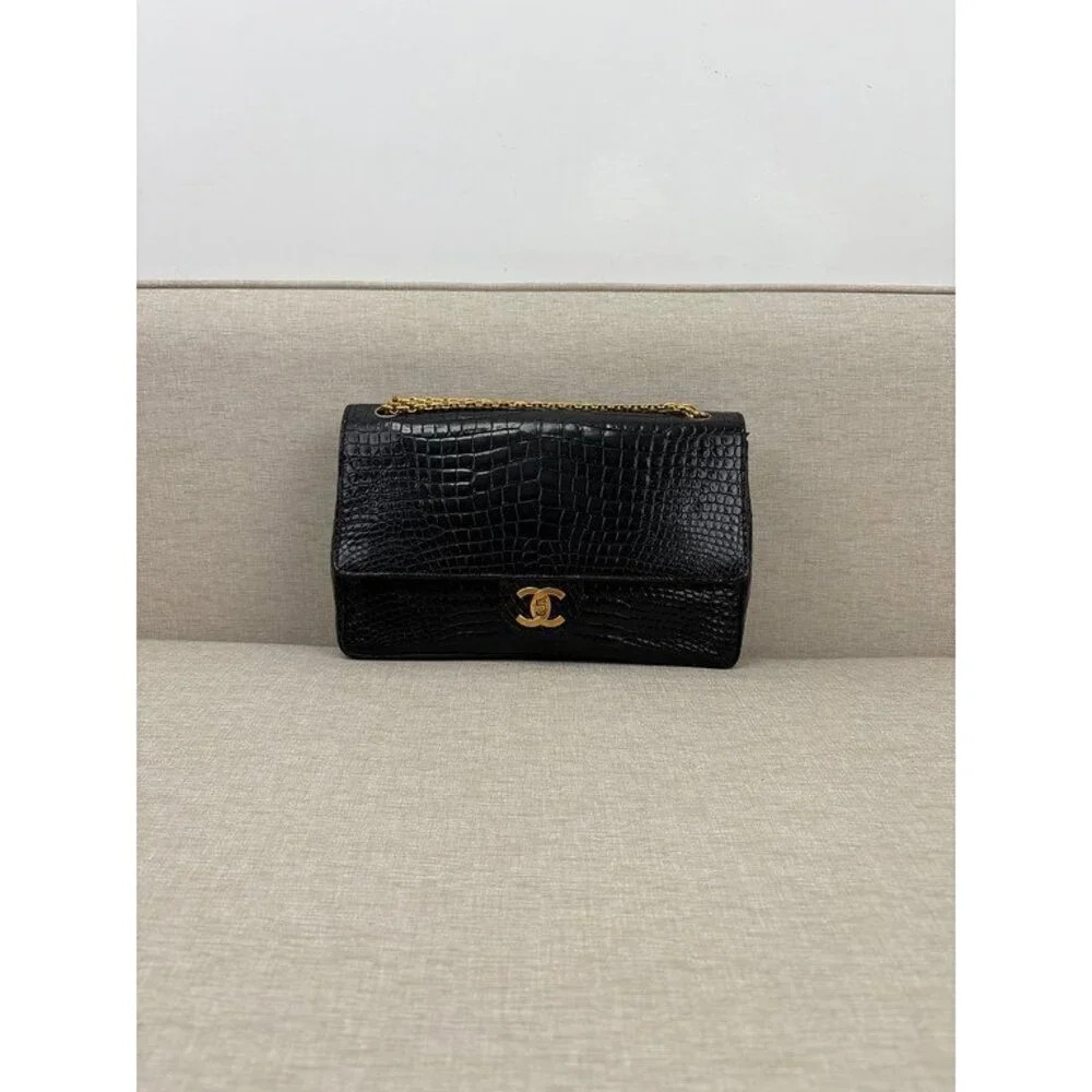 CHANEL Black Crocodile Classic Flap Medium GHW